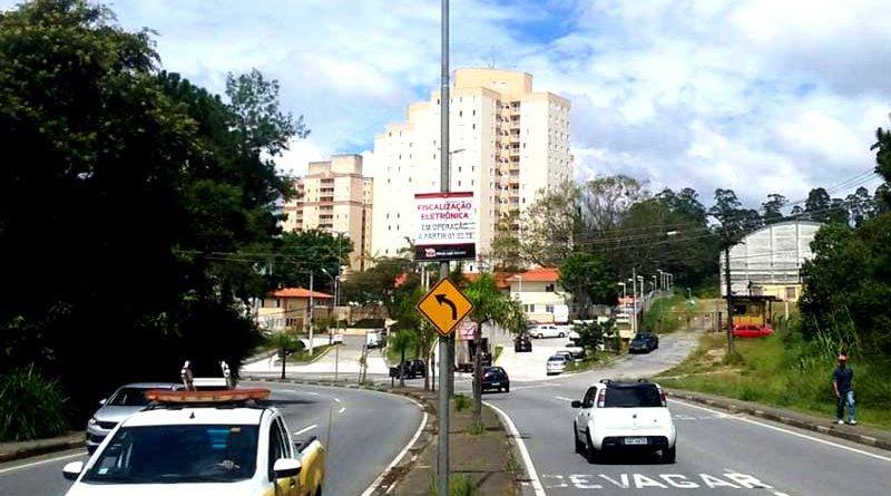Avenida Prefeitura Francisco Ribeiro Nogueira - Mogi das Cruzes