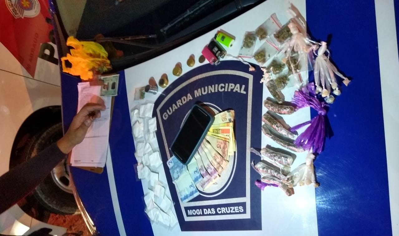 Drogas apreendidas pela Guarda Municipal de Mogi das Cruzes