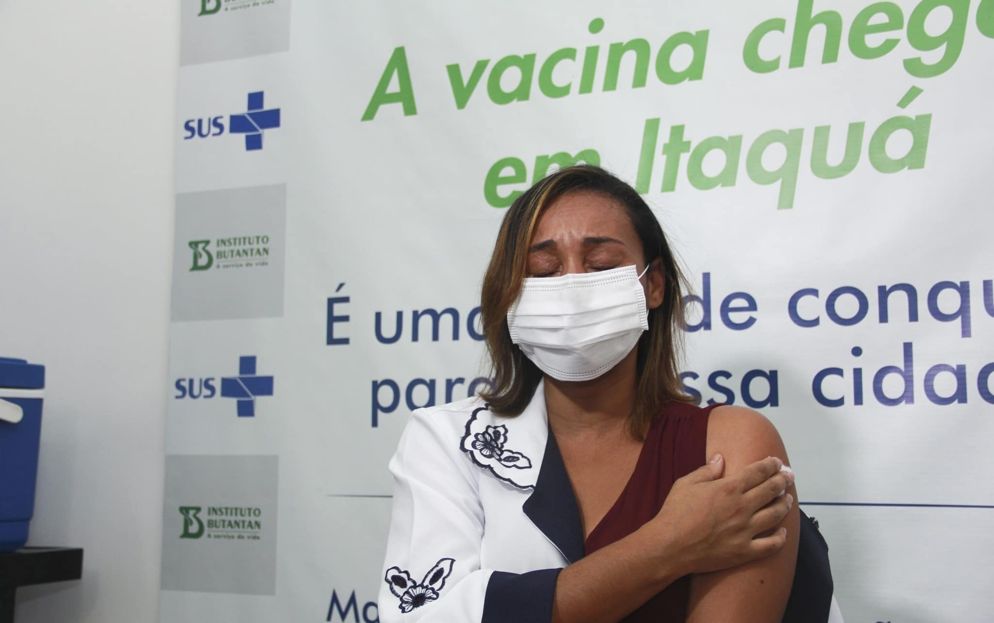 Primeira vacinada em Itaquaquecetuba