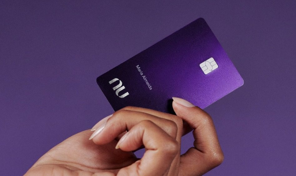 Cartão de crédito Ultravioleta Nubank