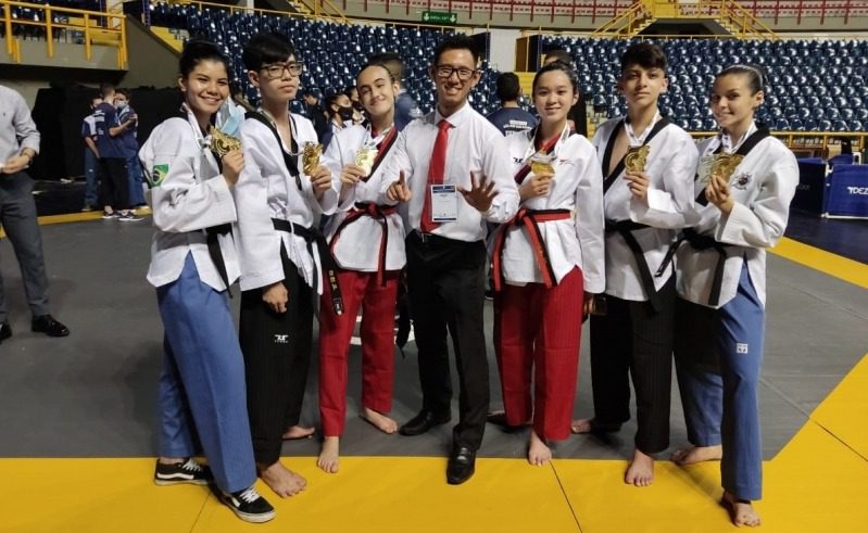 Atletas Taekwondo Mogi das Cruzes