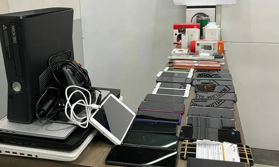 Eletrônicos furtados no centro de Mogi