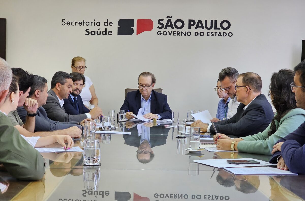 Prefeitos do Alto Tietê se reúnem com o secretário estadual de saúde de SP, Eleuses Paiva