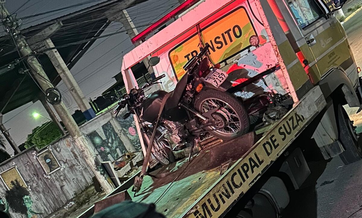 Motocicleta apreendida em Suzano