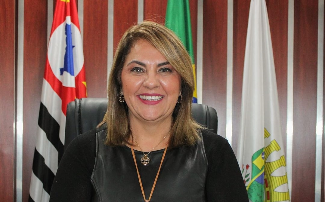 Márcia Bin Prefeita de Poá