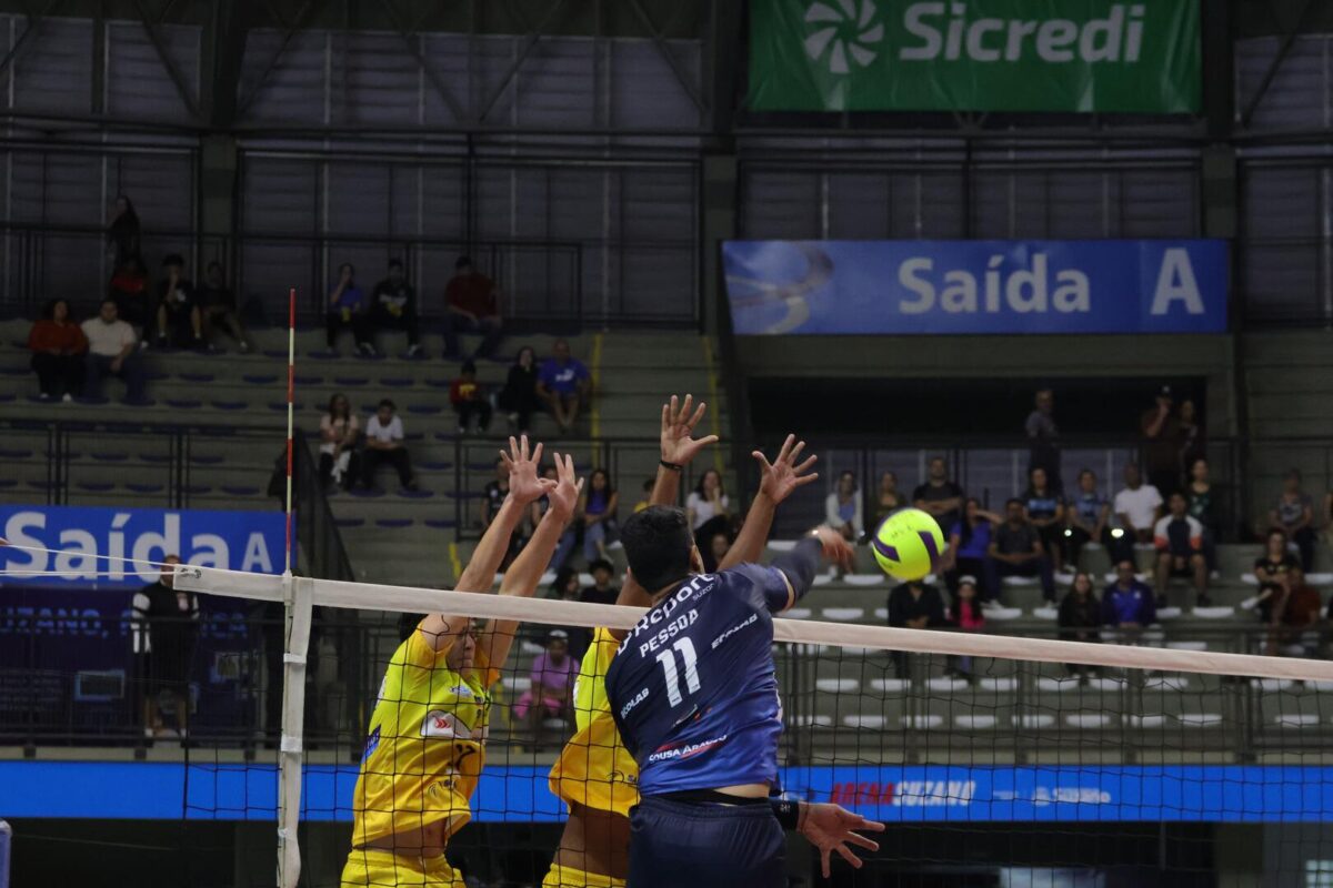 Suzano Vôlei vs Santo Andre