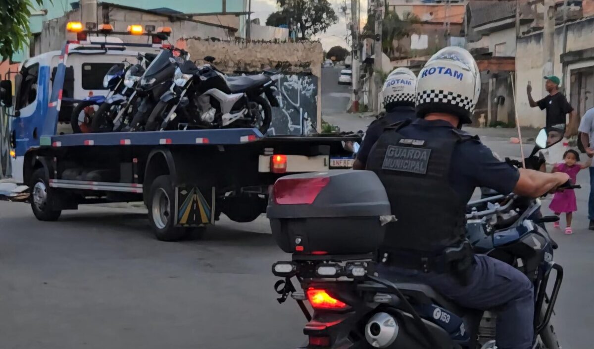 motocicletas apreendidas em Itaquaquecetuba