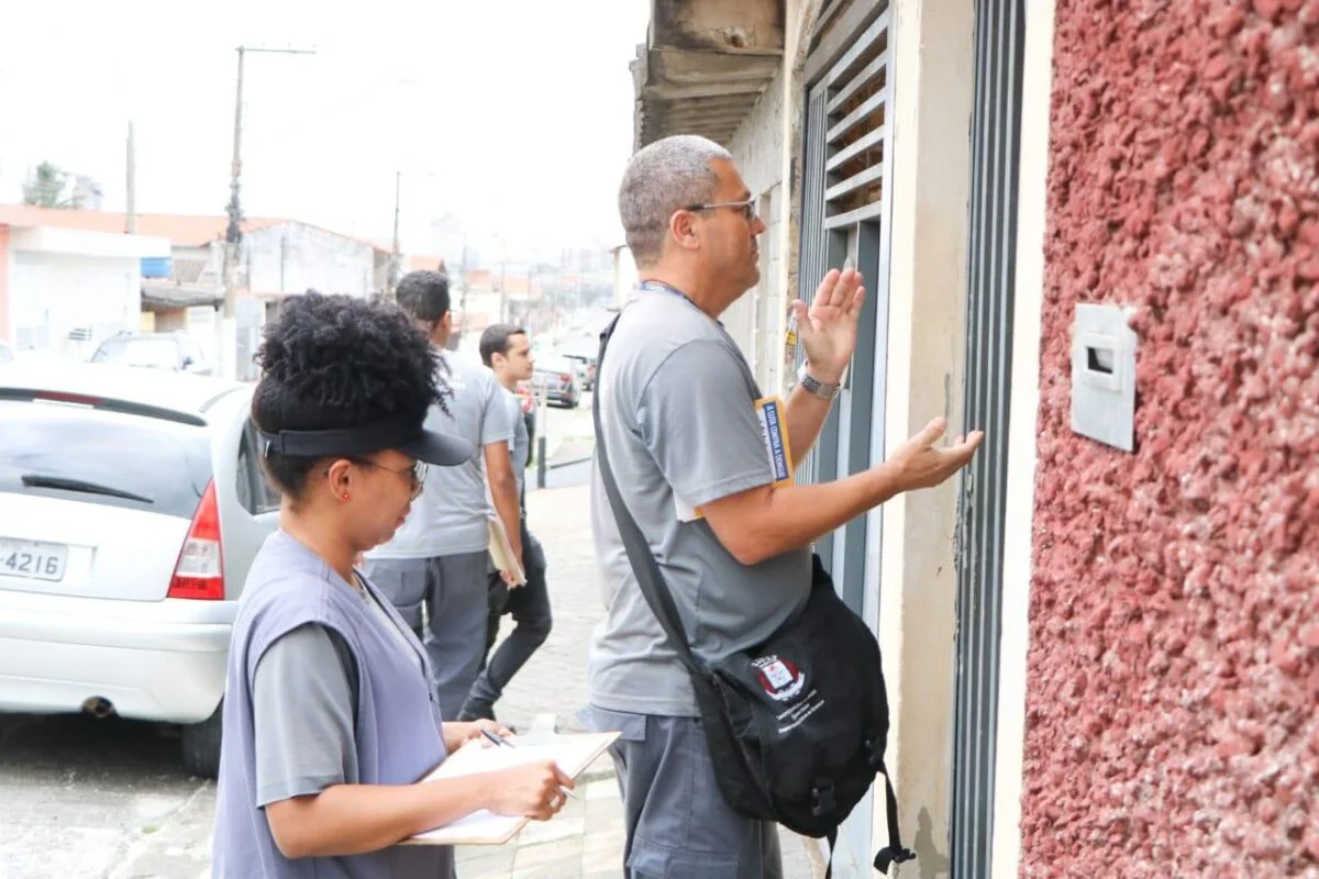 Agentes da Prefeitura de Suzano