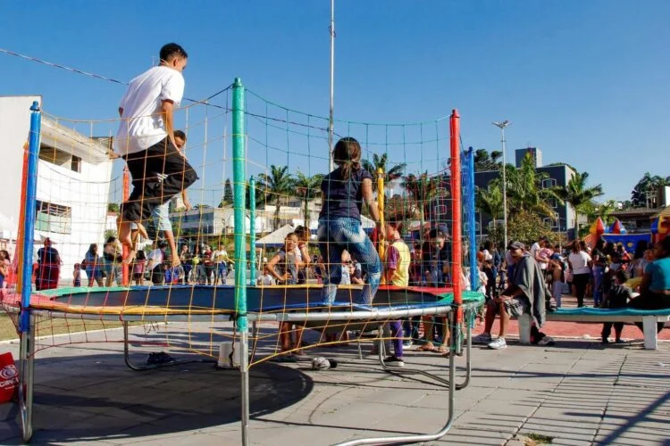 Férias na Praça Ferraz