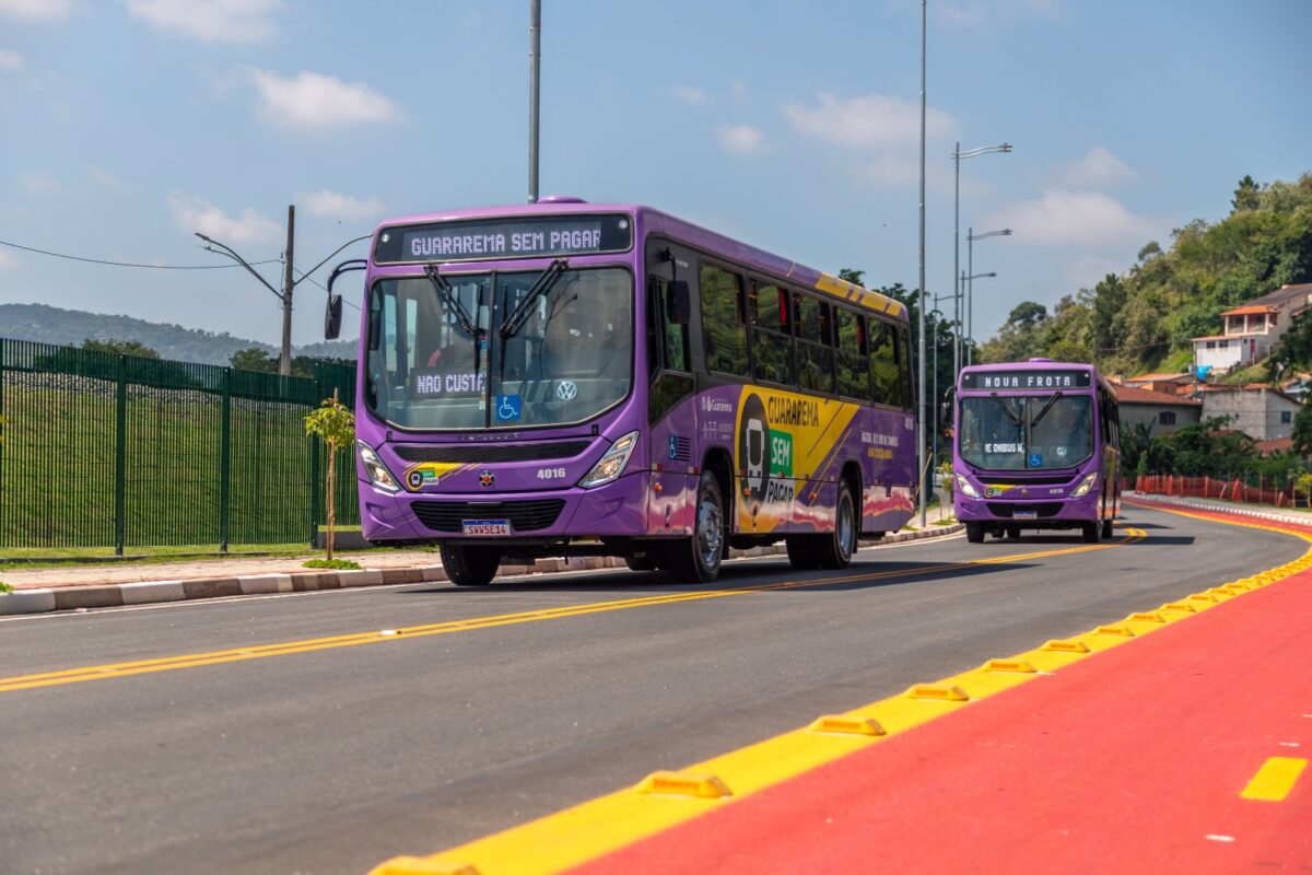 Ônibus em Guararema