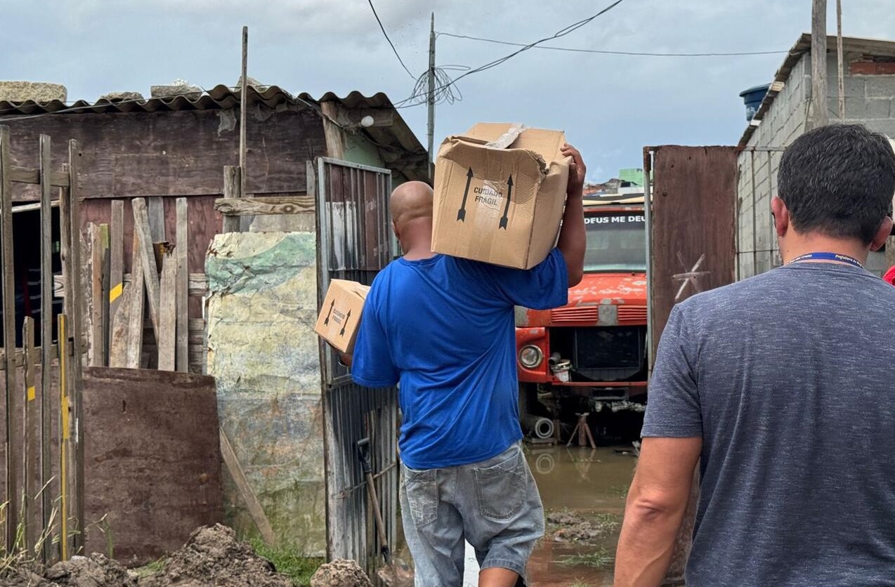 Doações para afetados pelas chuvas em Mogi das Cruzes