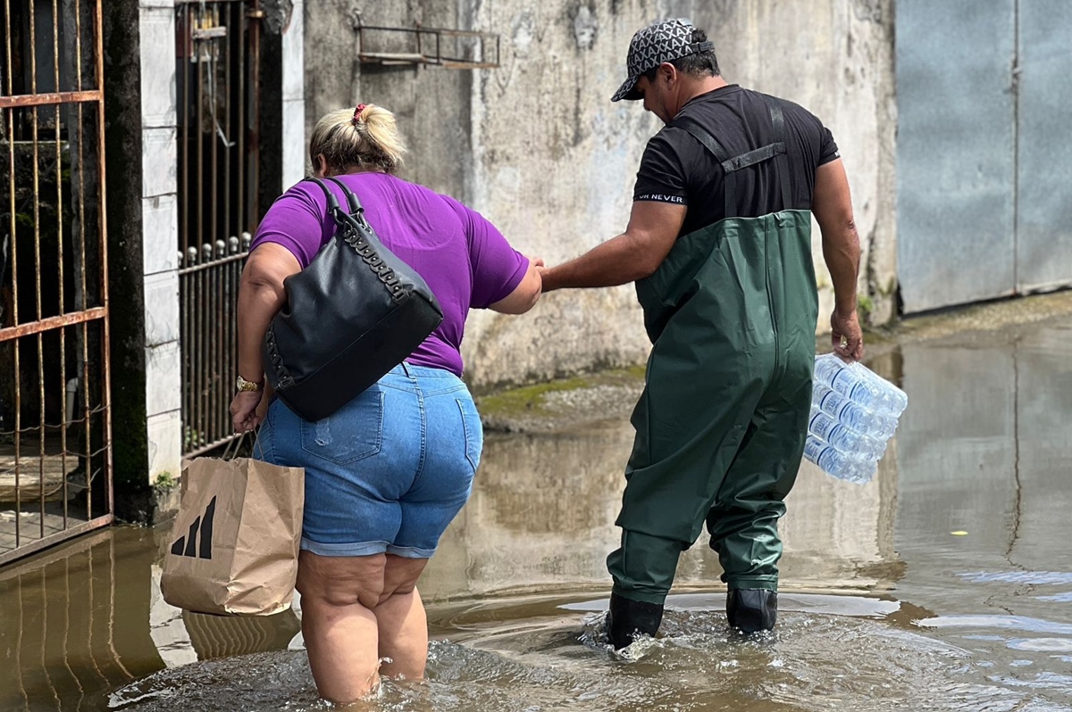 Alagamento em Itaquaquecetuba