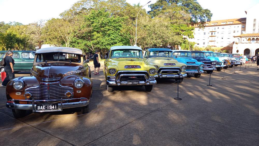 Exposição de Carros Antigos