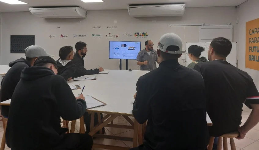 Curso de Elétrica e Iluminação