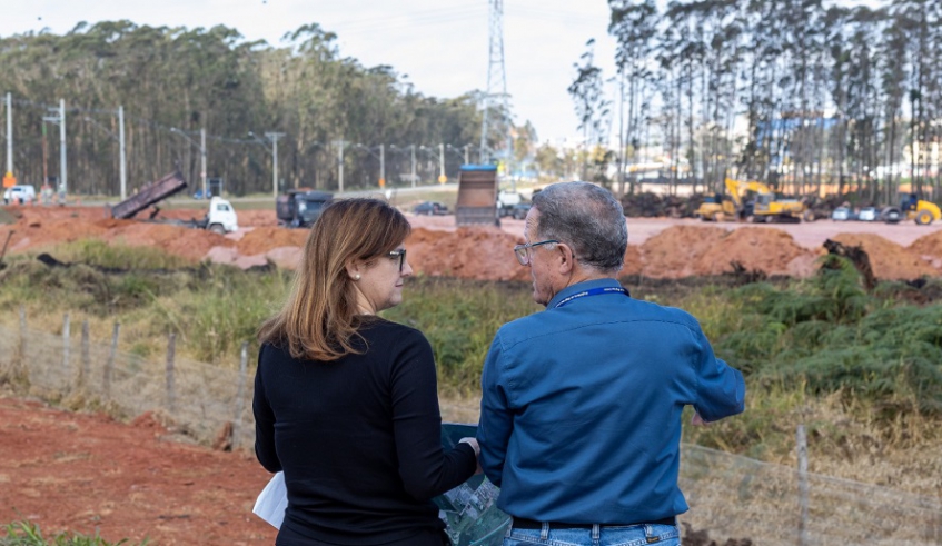 Prefeita mara Bertaiolli e secretário Nilmar