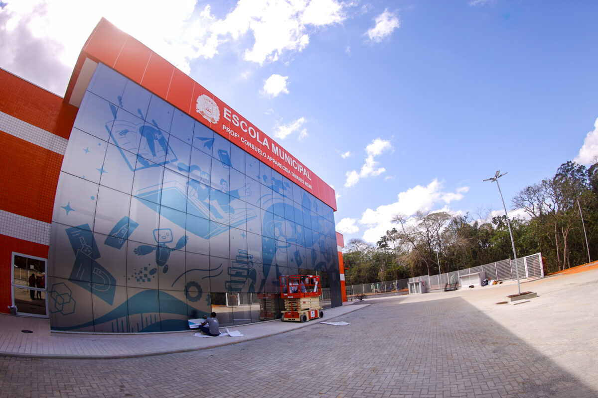 Escola Municipal “Professora Consuelo Aparecida Tavares Neme”