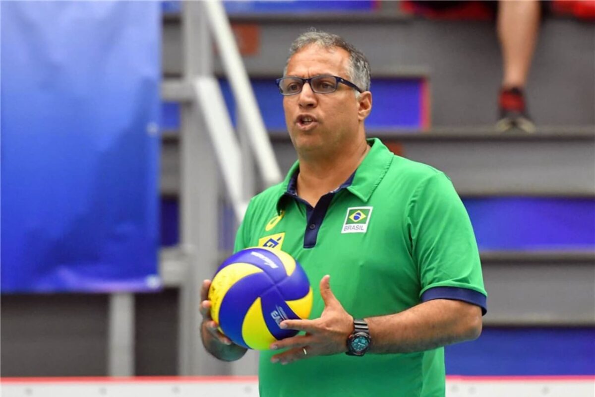 novo técnico do Suzano Vôlei, Nery Tambeiro