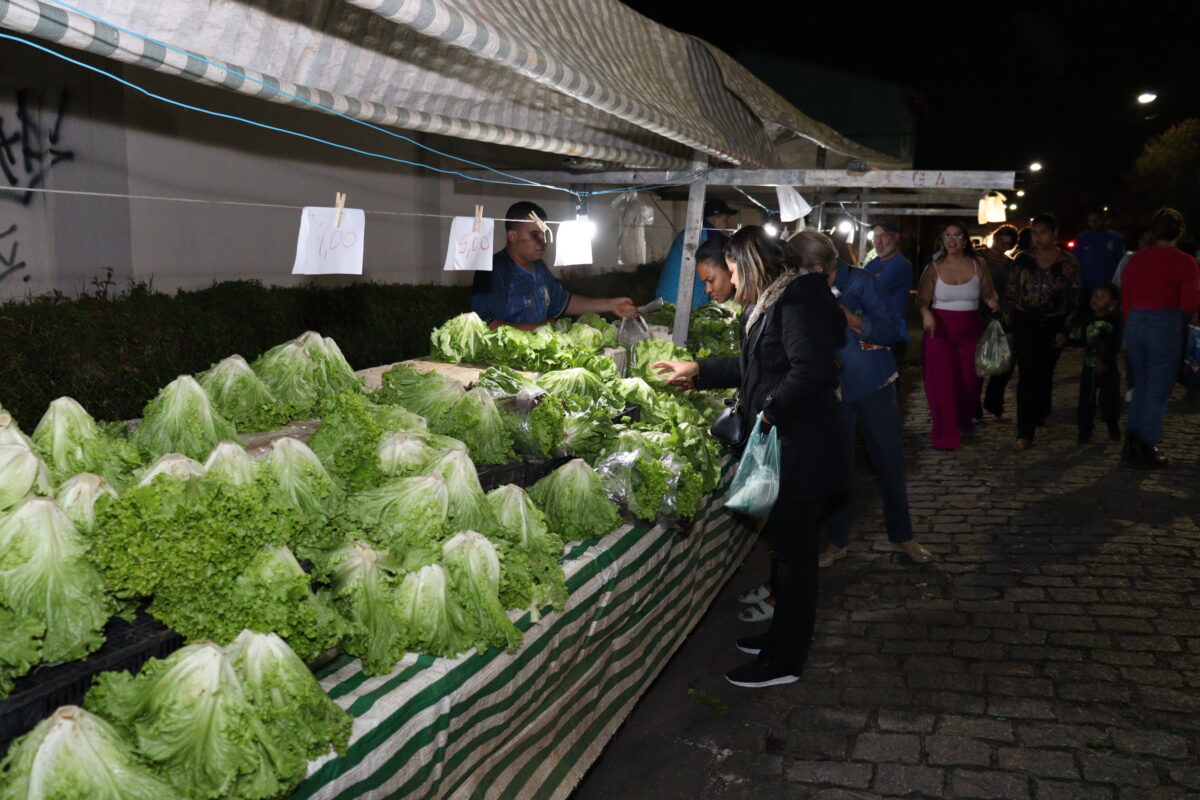 Feira Noturna em Suzano
