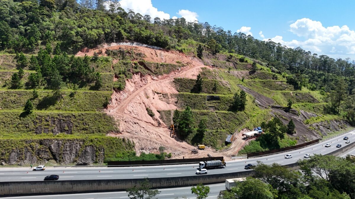 Obras na Mogi-Dutra