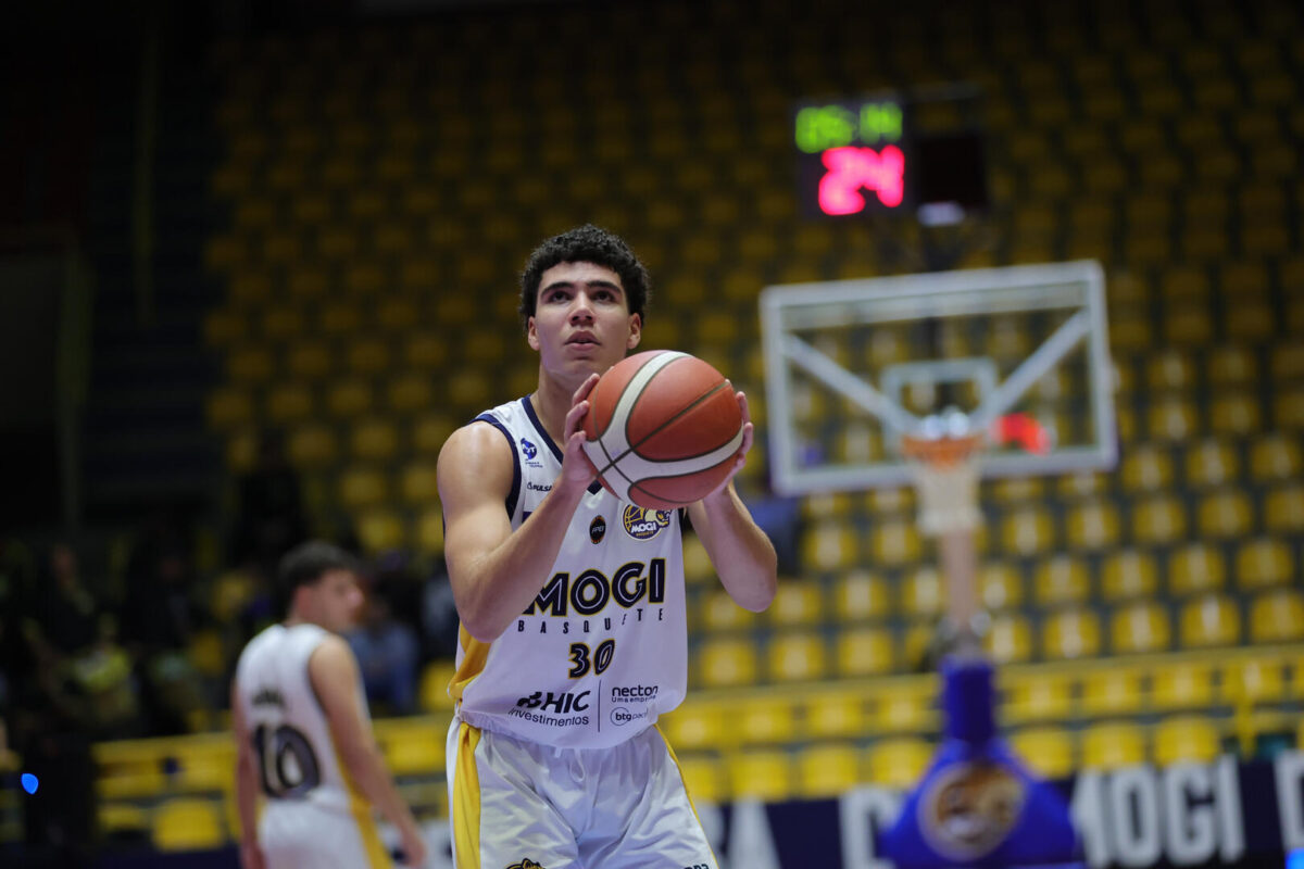 mogi basquete