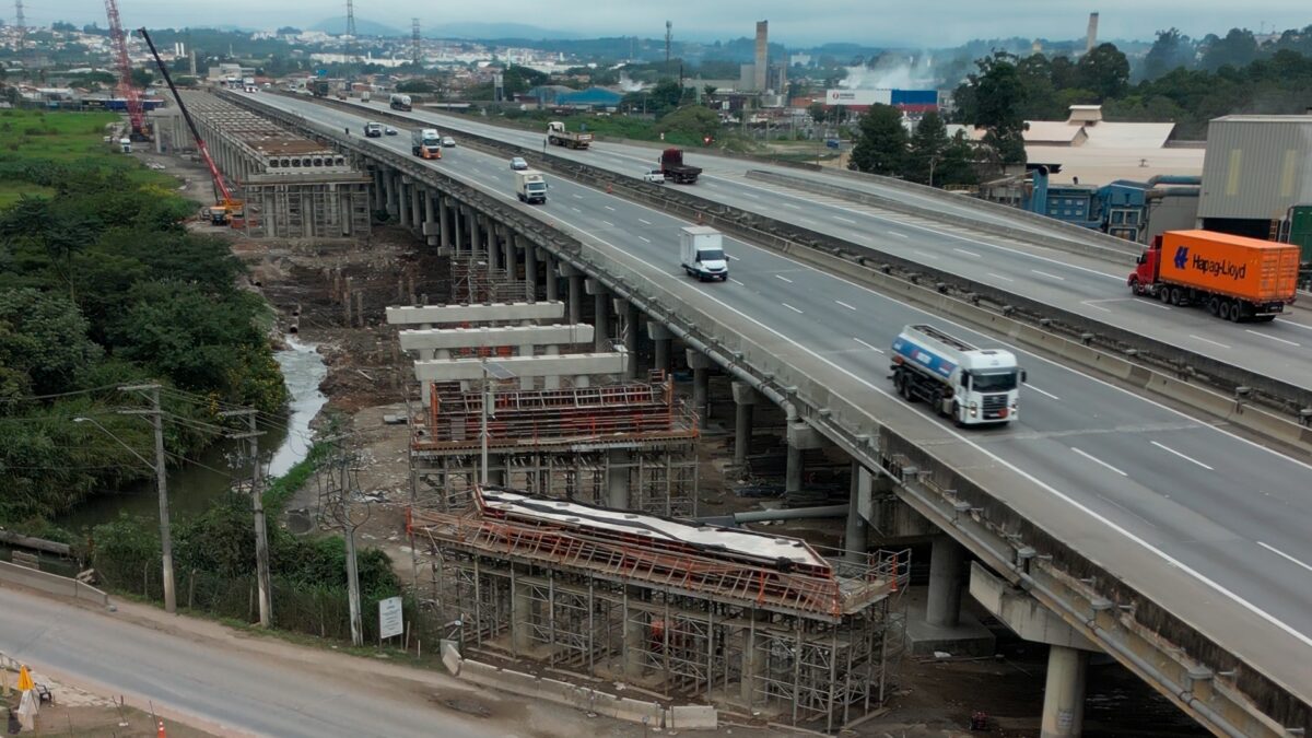 Obras do Complexo Viário do Alto Tietê