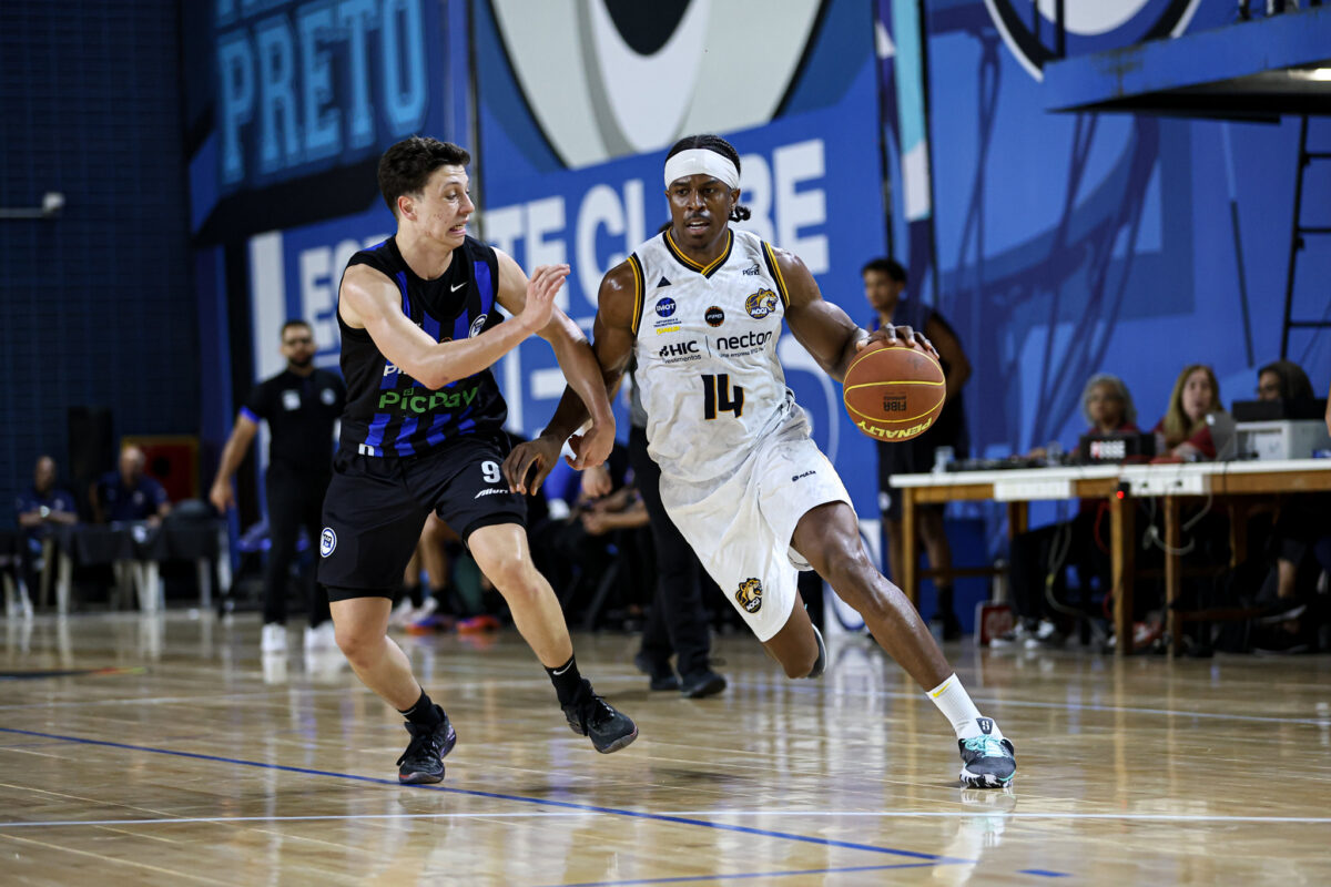 Mogi Basquete x Pinheiros