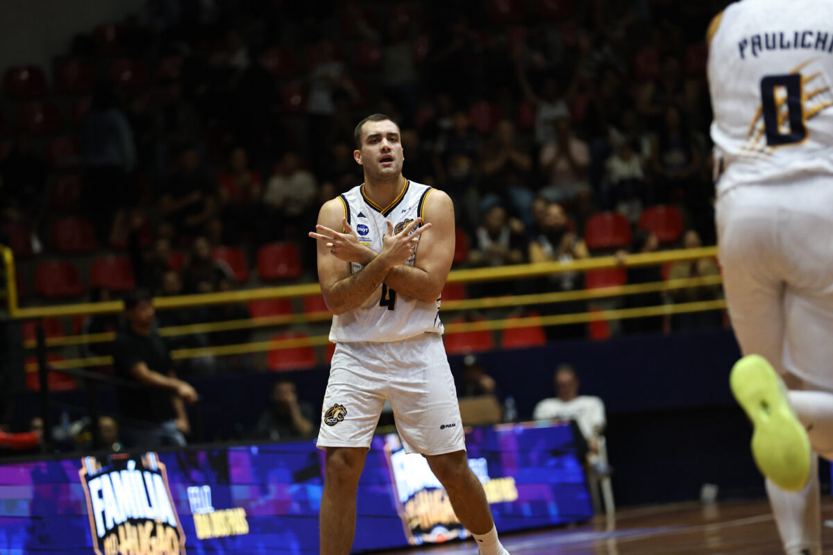 Mogi Basquete