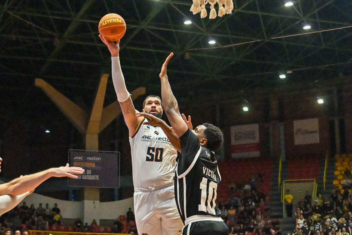 Mogi Basquete