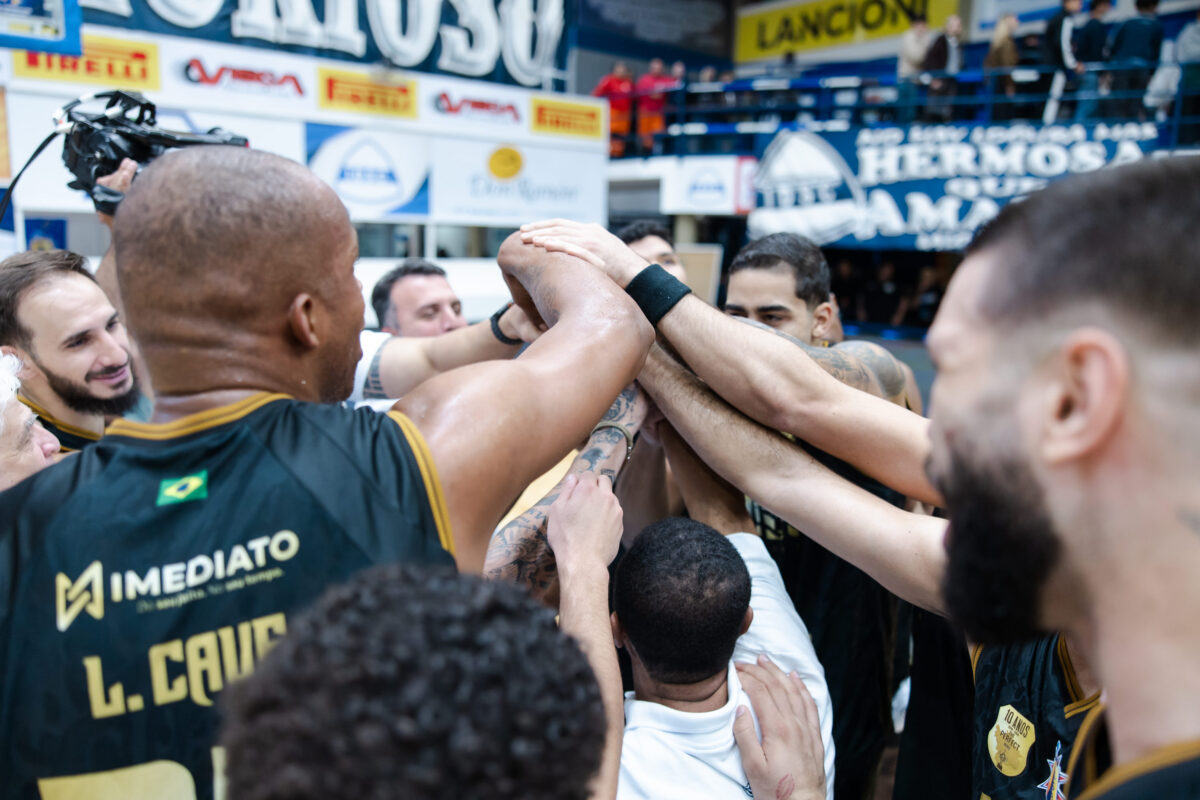 Mogi Basquete