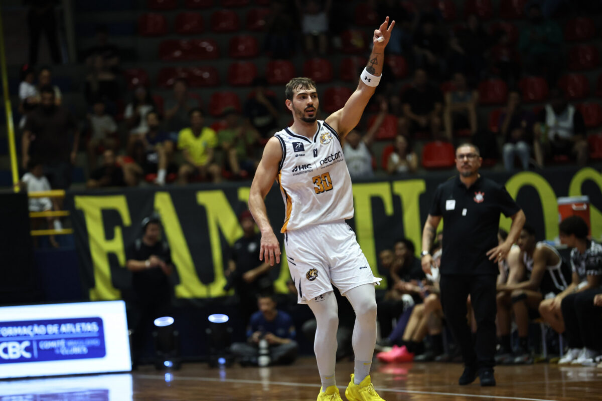 Mogi Basquete