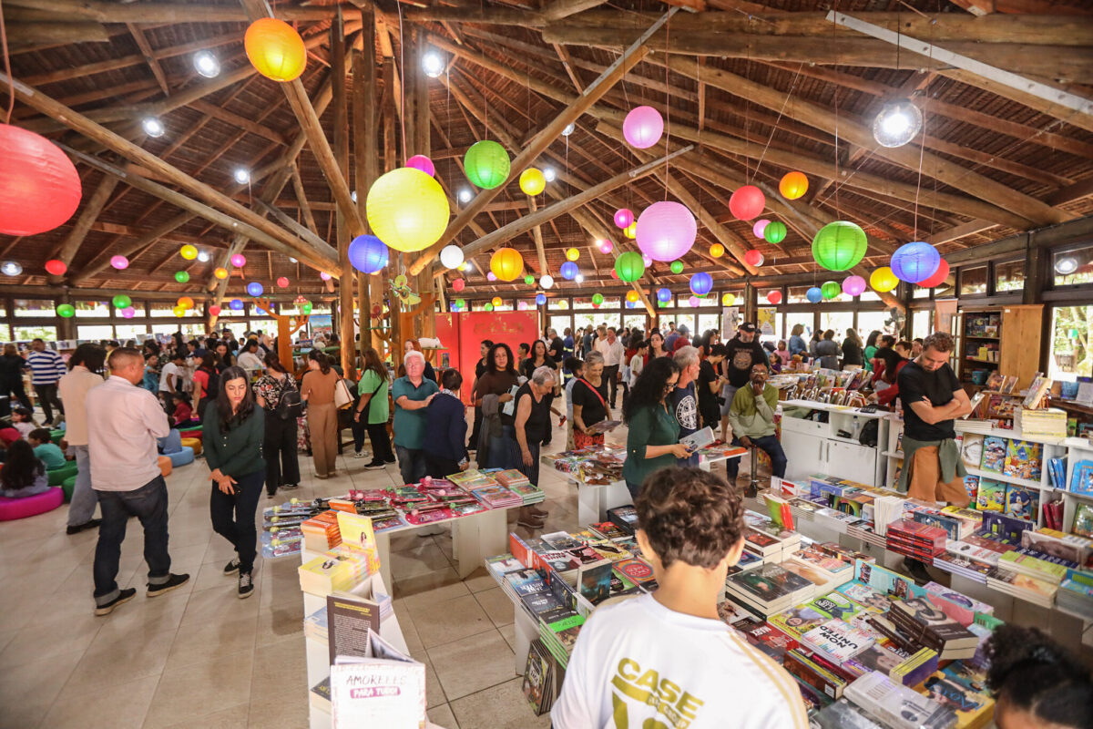 5ª Festa Literária de Guararema começa neste sábado, com entrada gratuita na Ilha Grande - Guararema -