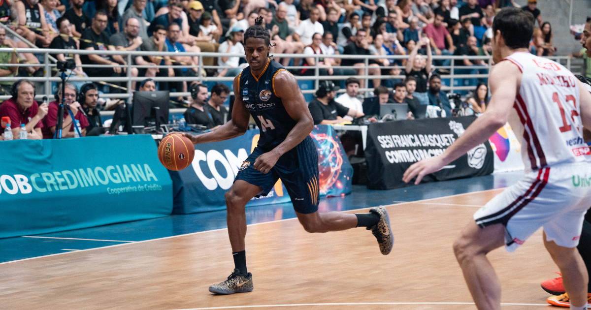 mogi basquete
